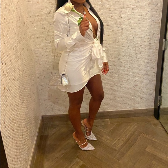 Dresses & Skirts - Satin dress